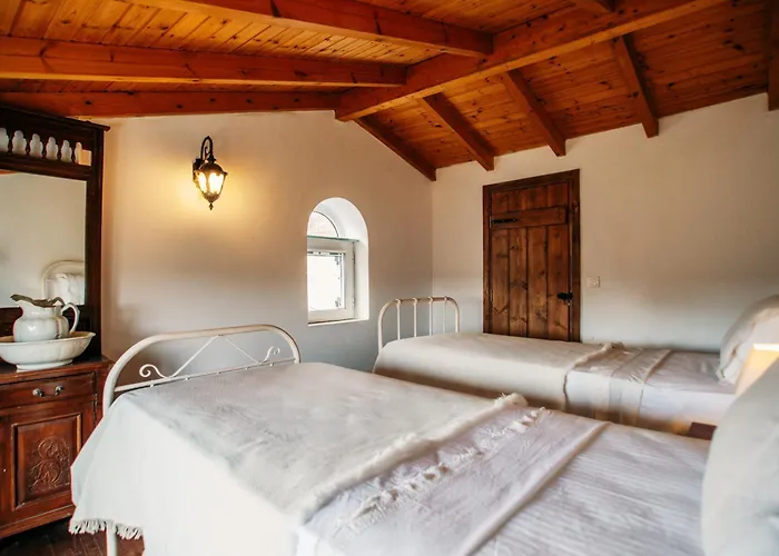 Tatil Evi Krasospito 1850 - A Corfiot Wine House Reborn Lefkimmi (Corfu)