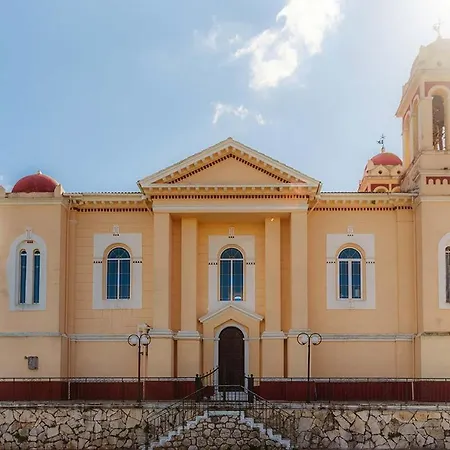 Vakantiehuis Krasospito 1850 - A Corfiot Wine House Reborn *