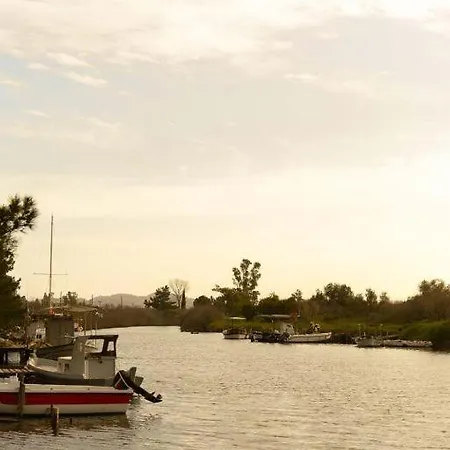 Krasospito 1850 - A Corfiot Wine House Reborn Vakantiehuis Lefkímmi