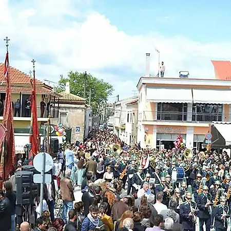 Case de vacanță Krasospito 1850 - A Corfiot Wine House Reborn