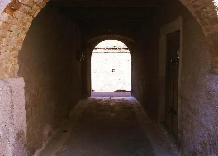 Krasospito 1850 - A Corfiot Wine House Reborn Case de vacanță