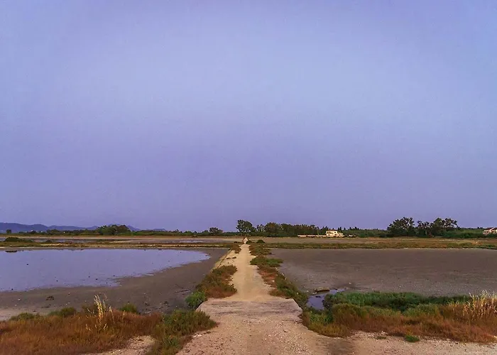 Case de vacanță Krasospito 1850 - A Corfiot Wine House Reborn *