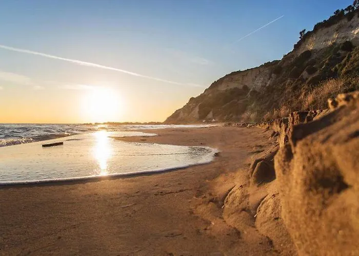 Krasospito 1850 - A Corfiot Wine House Reborn Case de vacanță Lefkimmi